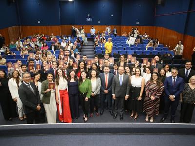 Notícia destaque: Desejando muito sucesso, OAB-MT dá as boas-vindas a 22 novos advogados
