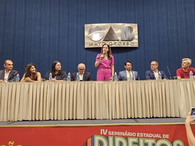 Foto da Notícia: OAB-MT realiza IV Seminário Estadual e promove debates em painéis com especialistas